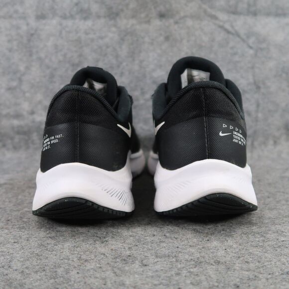 Nike Shoes Womens 9.5 Athletic Sneaker Quest 4 Running Trainer Black White Sport - Picture 5 of 16